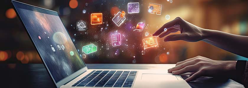 eine Person, die einen Laptop benutzt